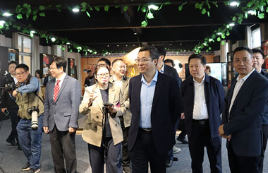第五届&ldquo;双品网购节&rdquo;江西九江分会场系列活动暨2023九江数商兴农创新交流会在w66来利食品产业园启动！